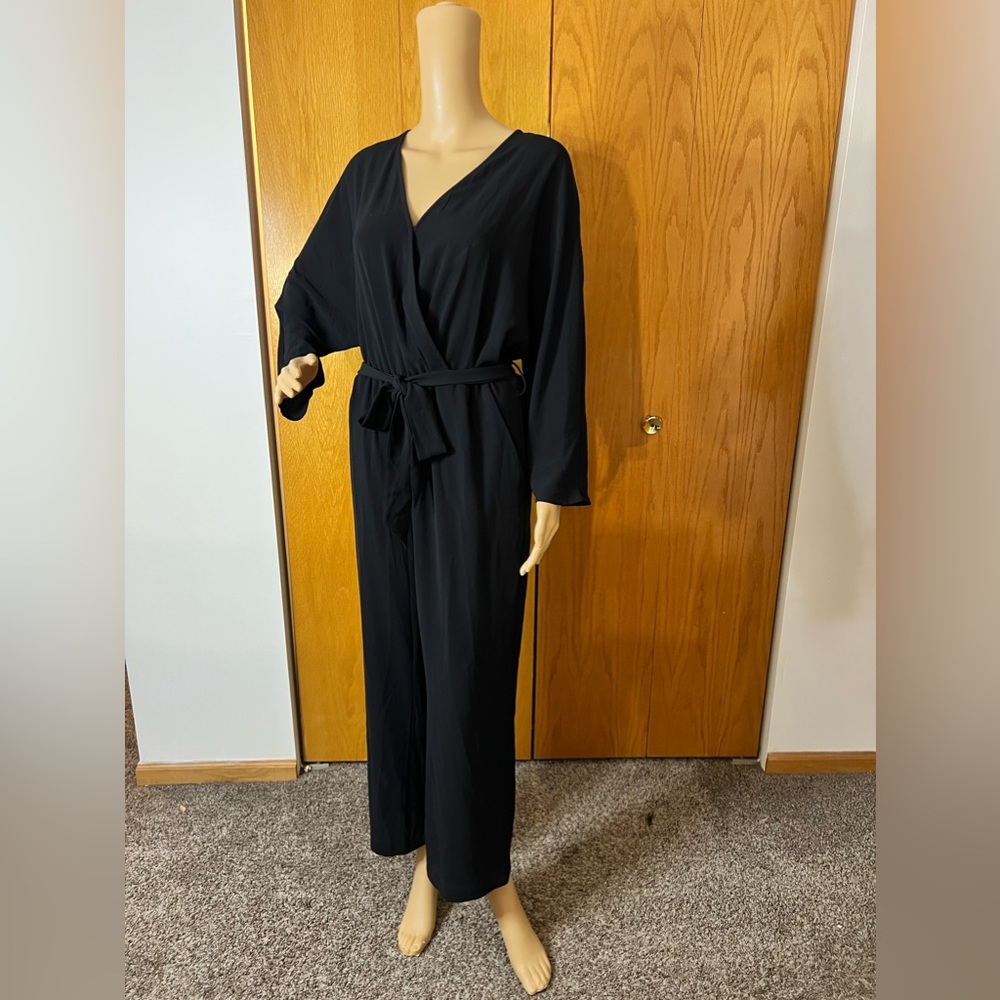 H&M Jumpsuit - Picture 5 of 7